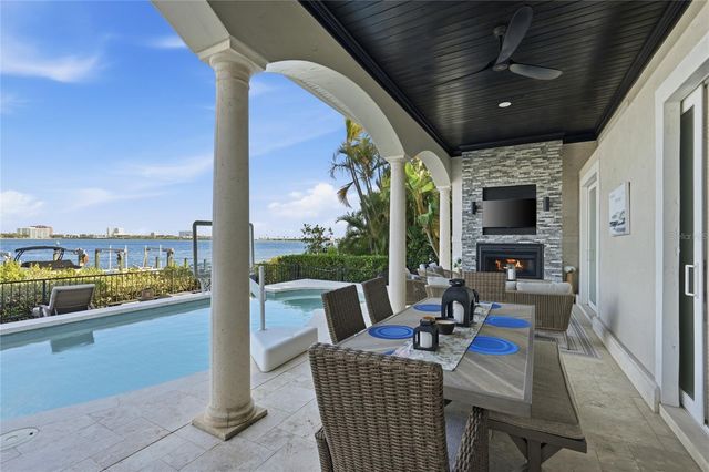 4117 CAUSEWAY VISTA DRIVE, Tampa, FL 33615