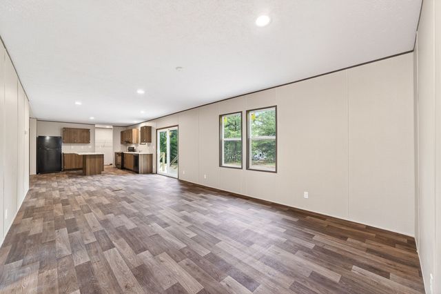 81 Ault Road, Sparta, TN 38583