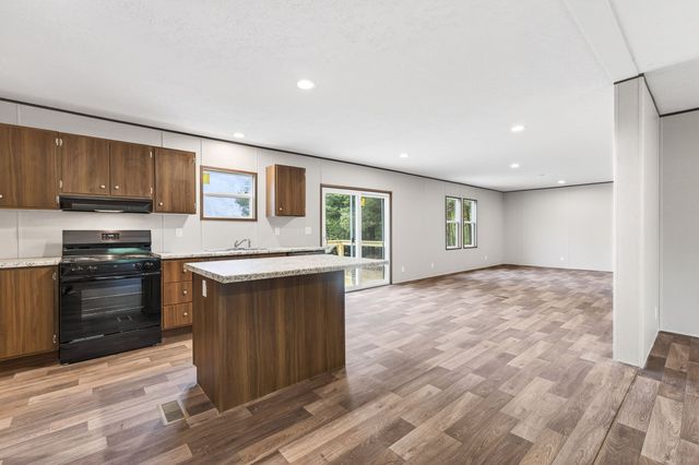 81 Ault Road, Sparta, TN 38583