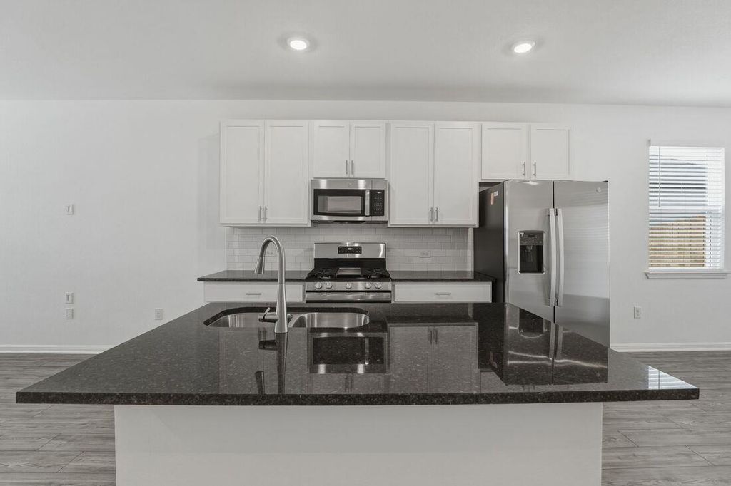 6012 Alfred Acres DR, Del Valle, TX 78617