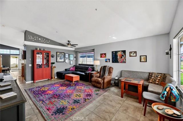 3688 Sydney, Hemet, CA 92545