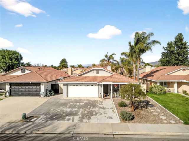 3688 Sydney, Hemet, CA 92545