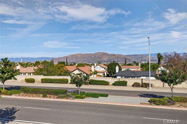 20646 Mesa Oak, Riverside, CA 92508