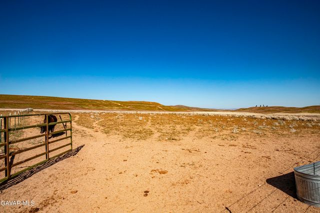 45408 W 160th Street, Lancaster, CA 93536