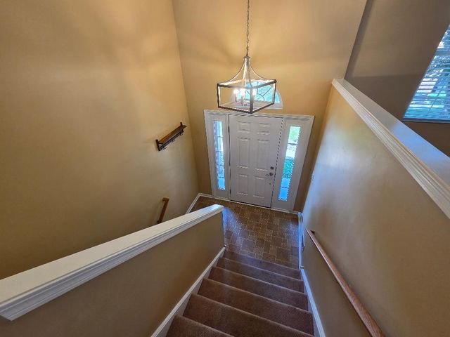 107 Driscoll Lane, Wood Dale, IL 60191