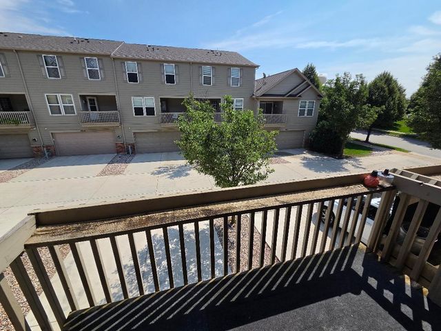107 Driscoll Lane, Wood Dale, IL 60191