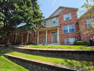 107 Driscoll Lane, Wood Dale, IL 60191