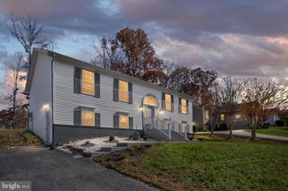 11114 ASCOT CIR, Fredericksburg, VA 22407