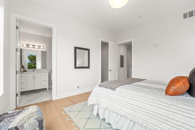 4115 El Camino Real 331, Palo Alto, CA 94306