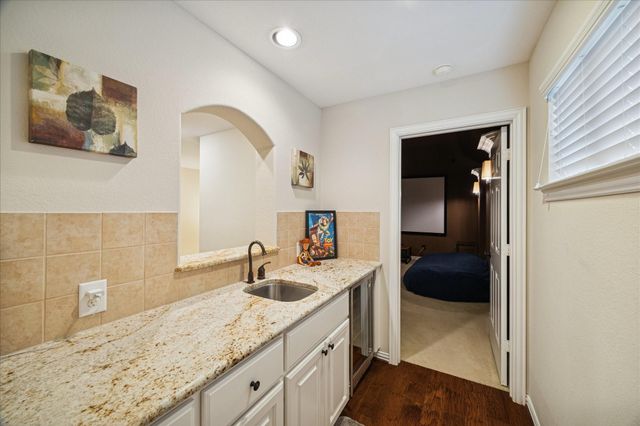 6019 Majestic Pines Drive, Kingwood, TX 77345