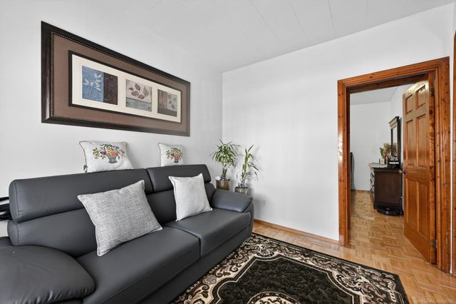 3034 Evaline Street, Hamtramck, MI 48212