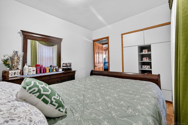 3034 Evaline Street, Hamtramck, MI 48212