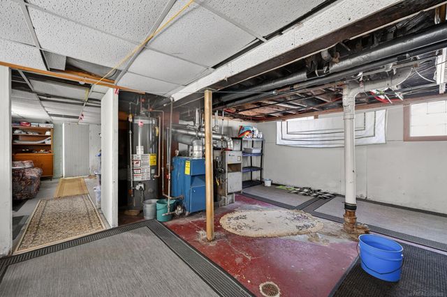 3034 Evaline Street, Hamtramck, MI 48212