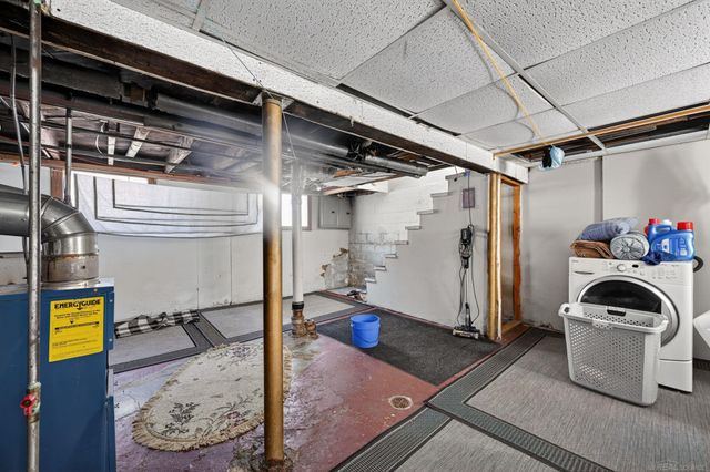 3034 Evaline Street, Hamtramck, MI 48212