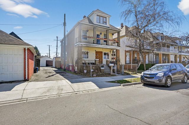 3034 Evaline Street, Hamtramck, MI 48212