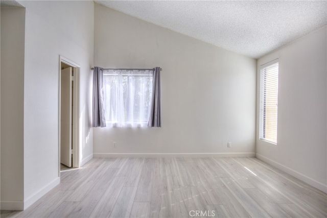 2020 20th, Santa Monica, CA 90404