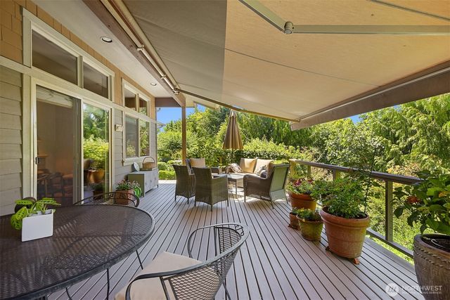 22843 Tranquility Place NE, Kingston, WA 98346