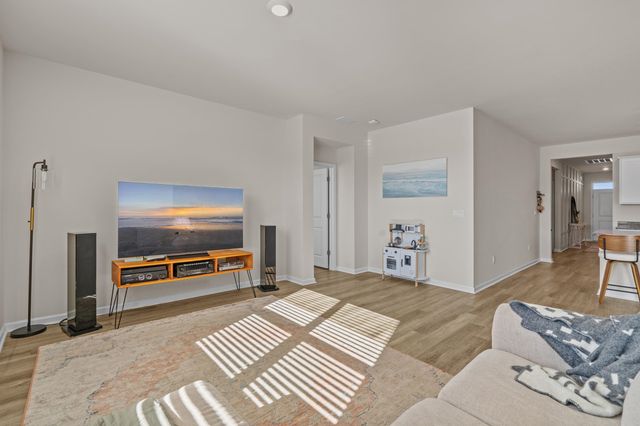 1838 Castlebay Dr., Conway, SC 29526