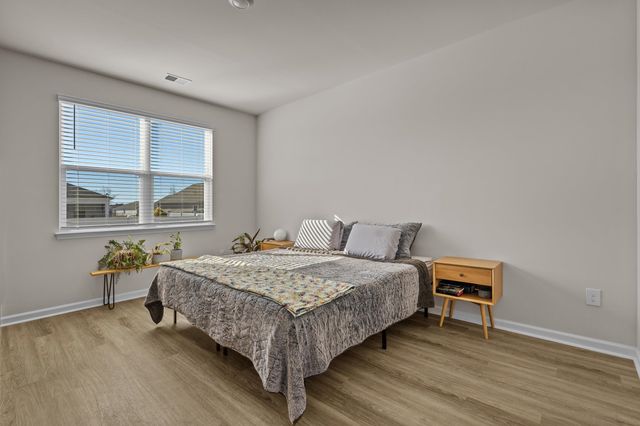 1838 Castlebay Dr., Conway, SC 29526