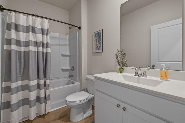 1838 Castlebay Dr., Conway, SC 29526