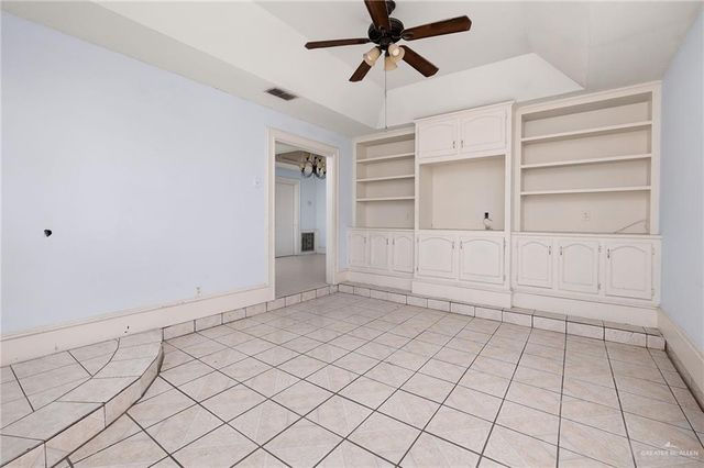 905 W 26th Street, Mission, TX 78574