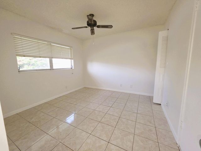 5445 Glenda Street, West Palm Beach, FL 33417
