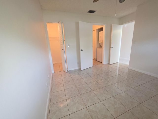 5445 Glenda Street, West Palm Beach, FL 33417