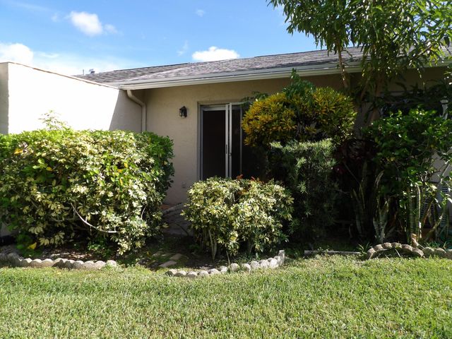 5445 Glenda Street, West Palm Beach, FL 33417
