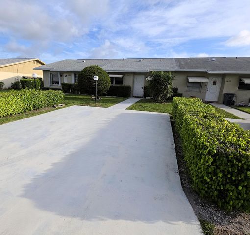 5445 Glenda Street, West Palm Beach, FL 33417