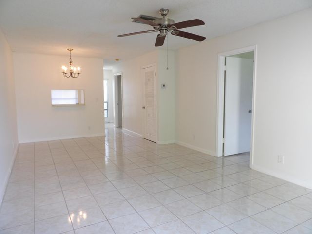 5445 Glenda Street, West Palm Beach, FL 33417