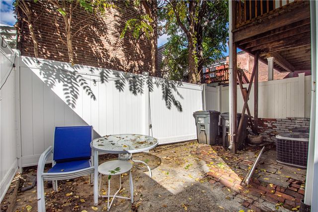 1709 Wrights Way, South Side, PA 15203