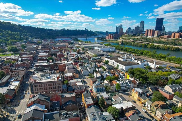 1709 Wrights Way, South Side, PA 15203