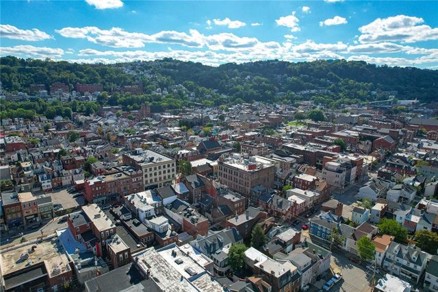 1709 Wrights Way, South Side, PA 15203