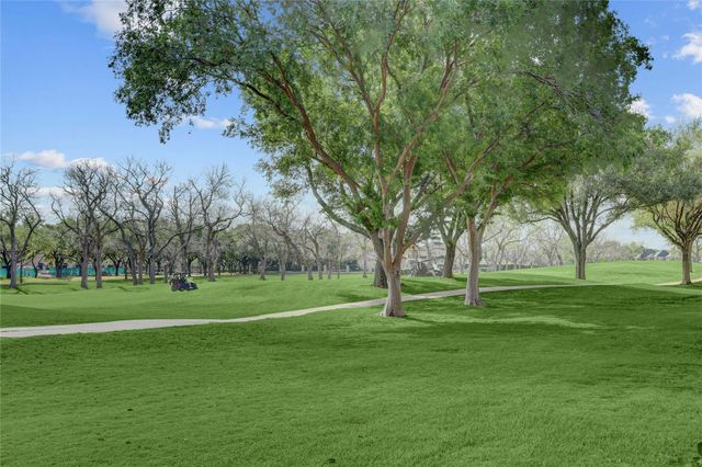 3911 Turnberry Drive, Sugar Land, TX 77479