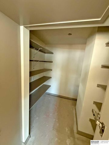 21809 I Street, Elkhorn, NE 68022