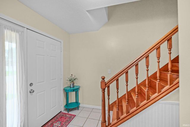 5016 Chimneylake Drive, Lafayette, IN 47905