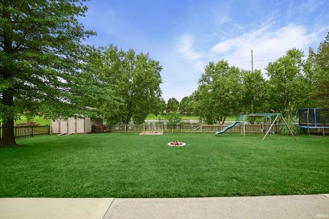 5016 Chimneylake Drive, Lafayette, IN 47905
