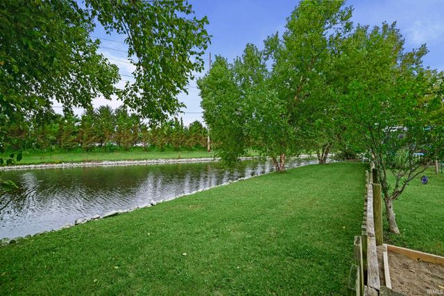 5016 Chimneylake Drive, Lafayette, IN 47905