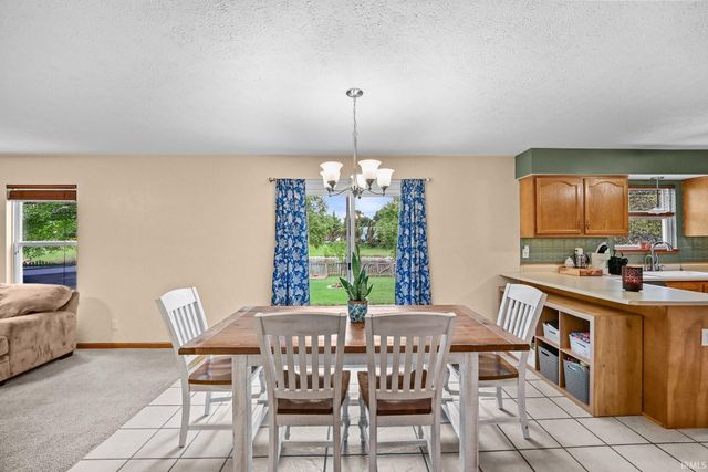 5016 Chimneylake Drive, Lafayette, IN 47905