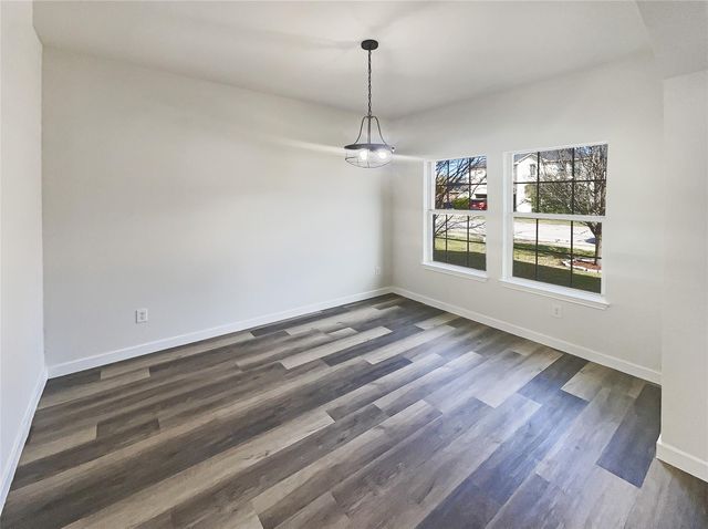 127 Campos DR, Hutto, TX 78634