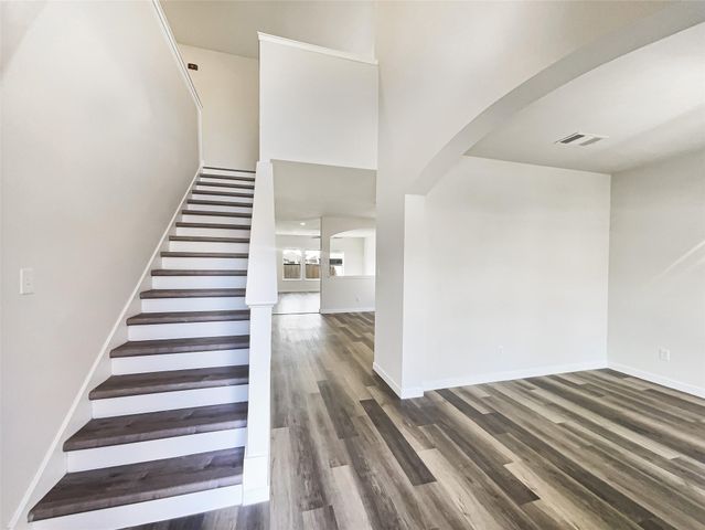 127 Campos DR, Hutto, TX 78634
