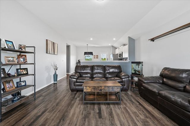 14223 N 76th East Avenue, Collinsville, OK 74021