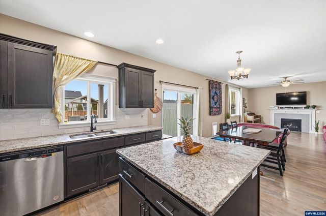 435 SE Belgian St, Sublimity, OR 97385