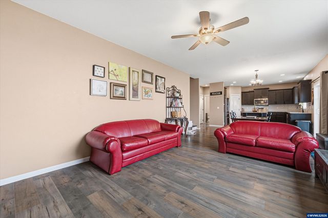 435 SE Belgian St, Sublimity, OR 97385