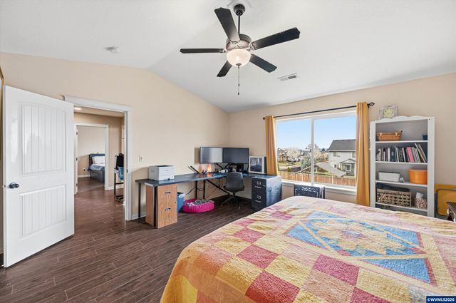 435 SE Belgian St, Sublimity, OR 97385