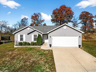 37 Briar Way, Moscow Mills, MO 63362