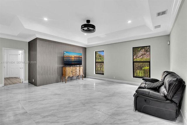 12555 SW 34th Pl, Davie, FL 33330