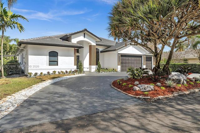 12555 SW 34th Pl, Davie, FL 33330