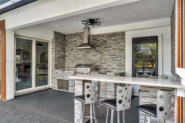 12555 SW 34th Pl, Davie, FL 33330