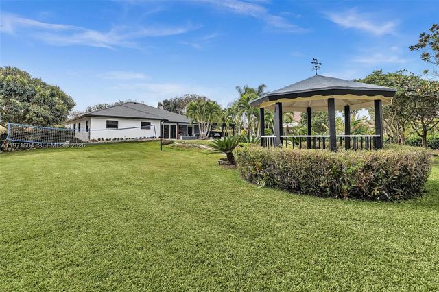 12555 SW 34th Pl, Davie, FL 33330